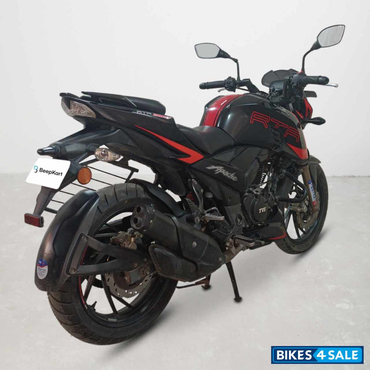 TVS Apache RTR 200 4V