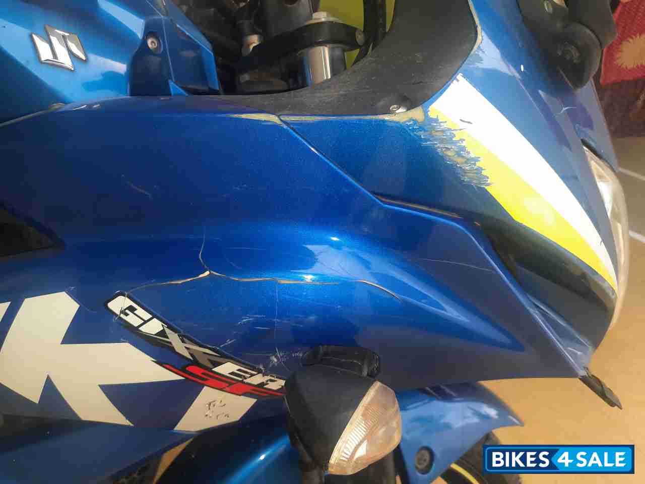 Blue Suzuki Gixxer SF Moto GP