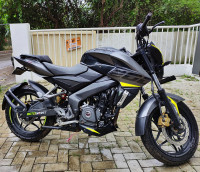 Bajaj Pulsar 200 NS