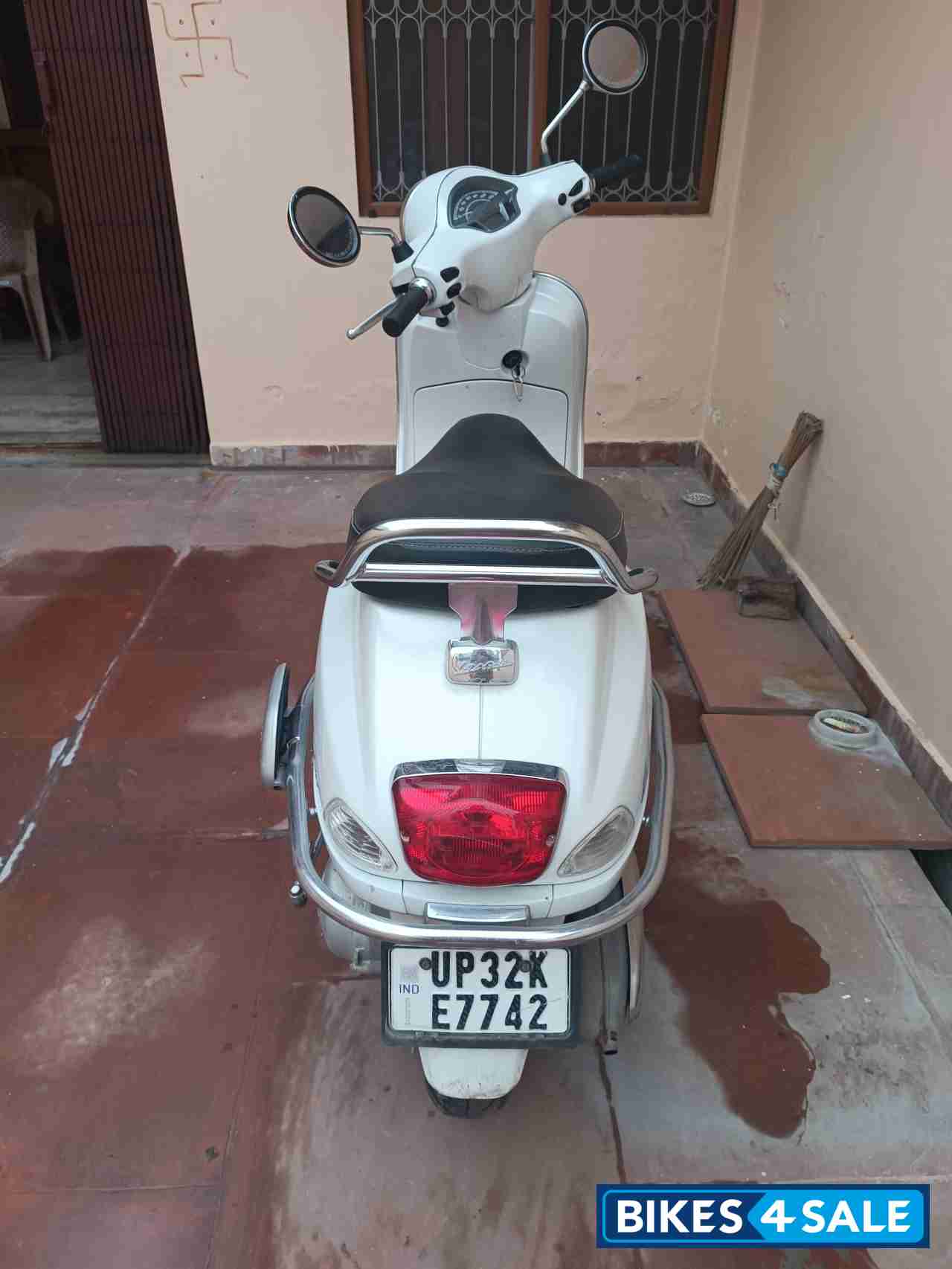 Vespa VXL 150
