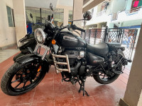 Matte Black Royal Enfield Meteor 350 Stellar