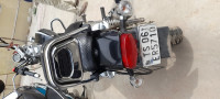 Black Bajaj Avenger Cruise 220 BS6