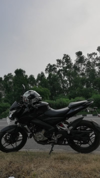 Bajaj Pulsar 200 NS 2013 Model