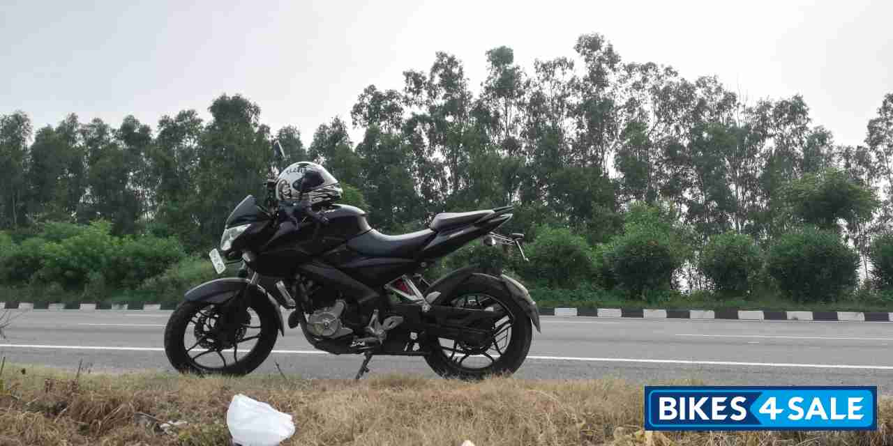 Bajaj Pulsar 200 NS