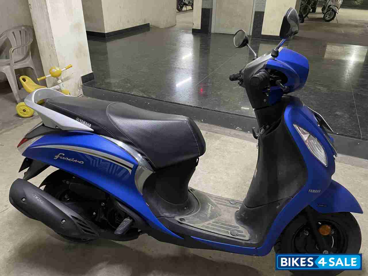 Blue Matte Yamaha Fascino 125 Fi