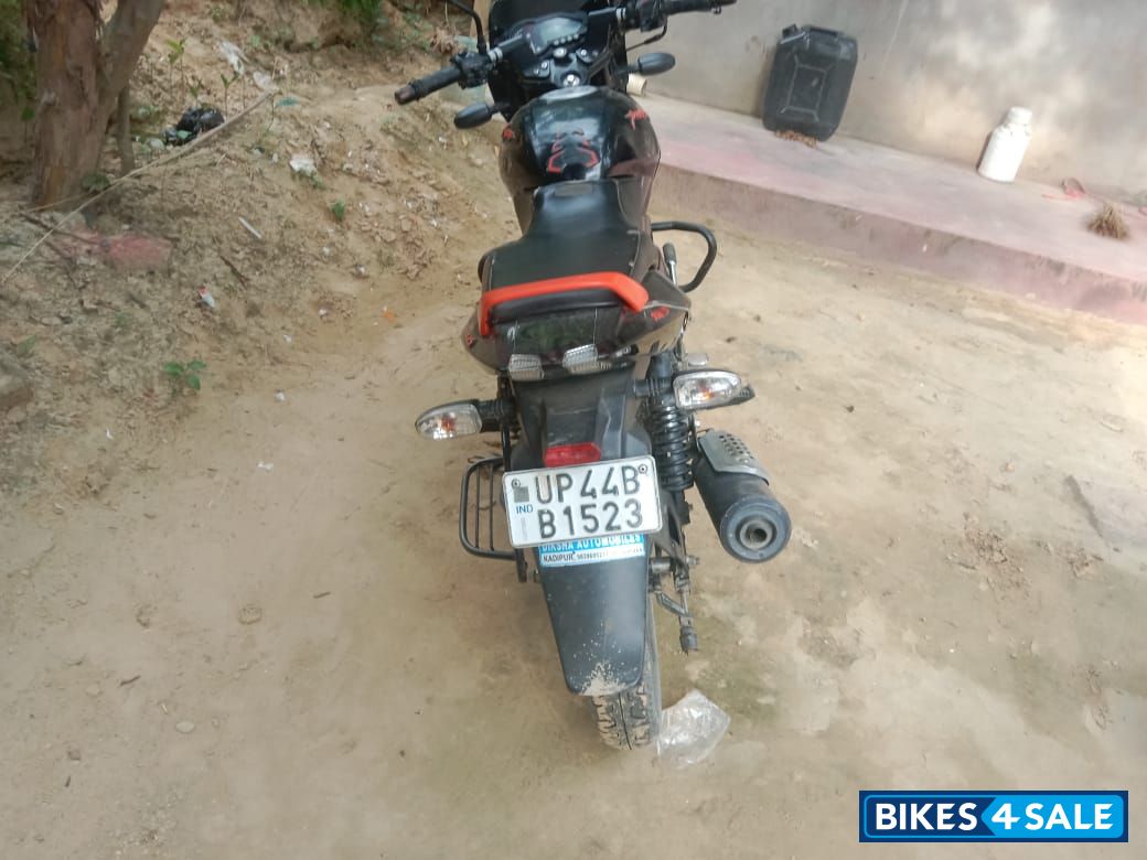 Bajaj Pulsar 125 Neon BS6