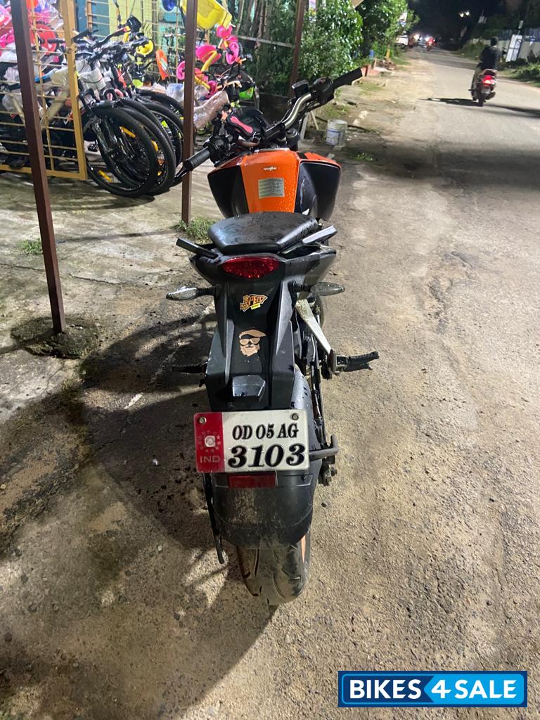 Orange Black KTM Duke 200