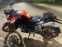 Orange Black KTM Duke 200