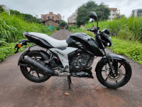 TVS Apache RTR 160 4V