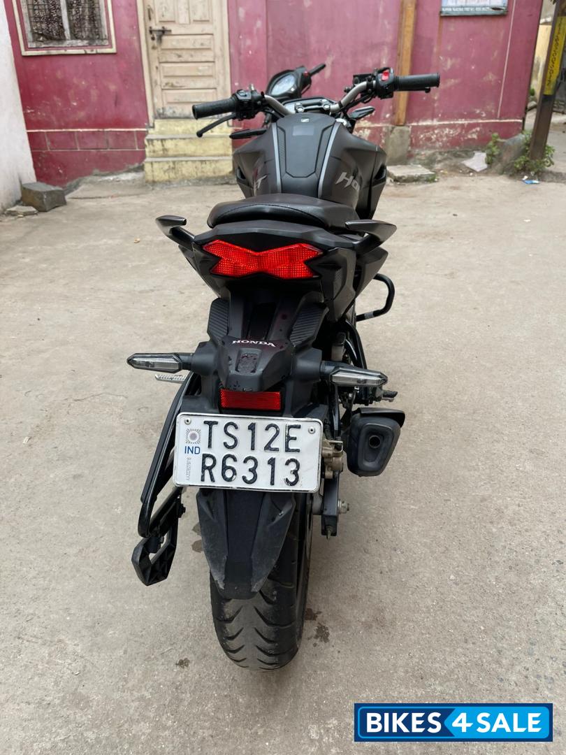 Gray Honda Hornet 2.0