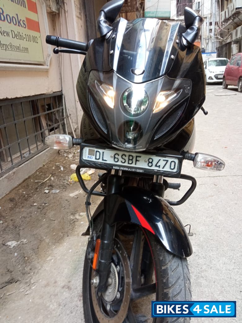 Bajaj Pulsar 220F BS6 Bajaj Pulsar 220F BS6