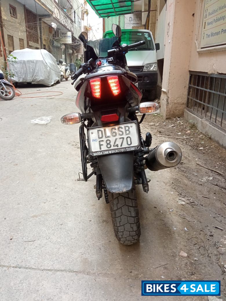 Bajaj Pulsar 220F BS6 Bajaj Pulsar 220F BS6