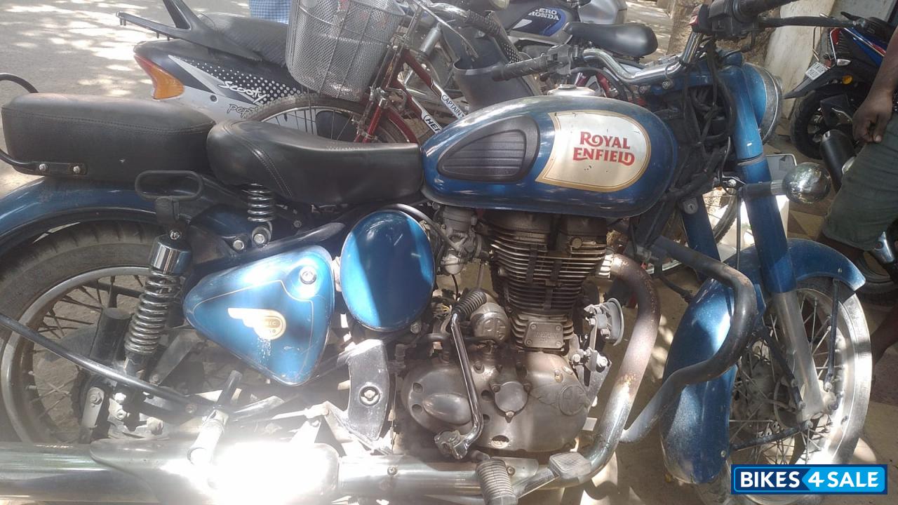 Royal Enfield Classic 350 Redditch Blue