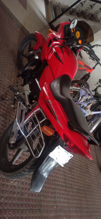 Red Hero Karizma R