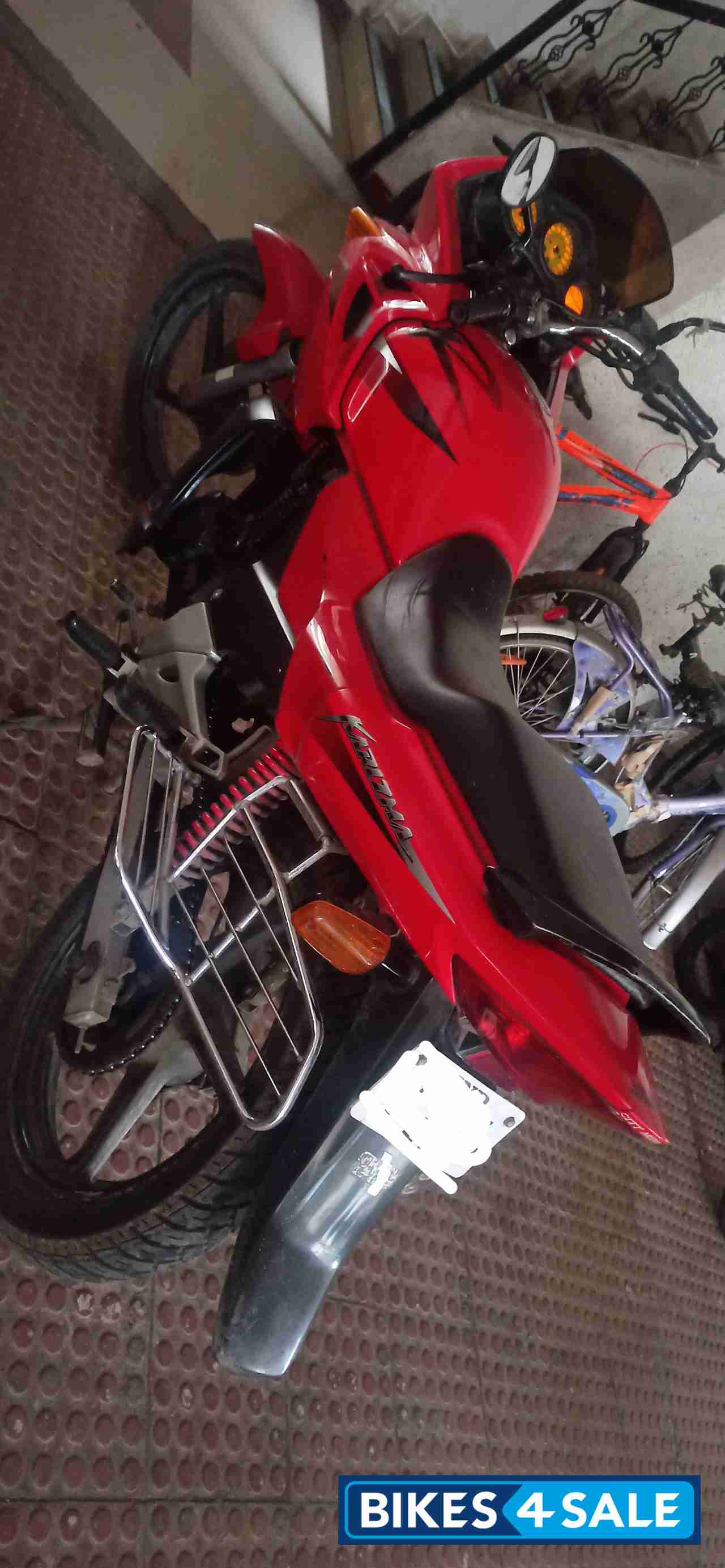 Red Hero Karizma R