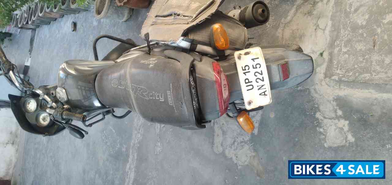 Black TVS Star City Black TVS Star City