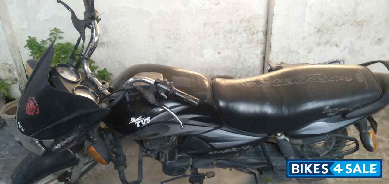 Black TVS Star City Black TVS Star City