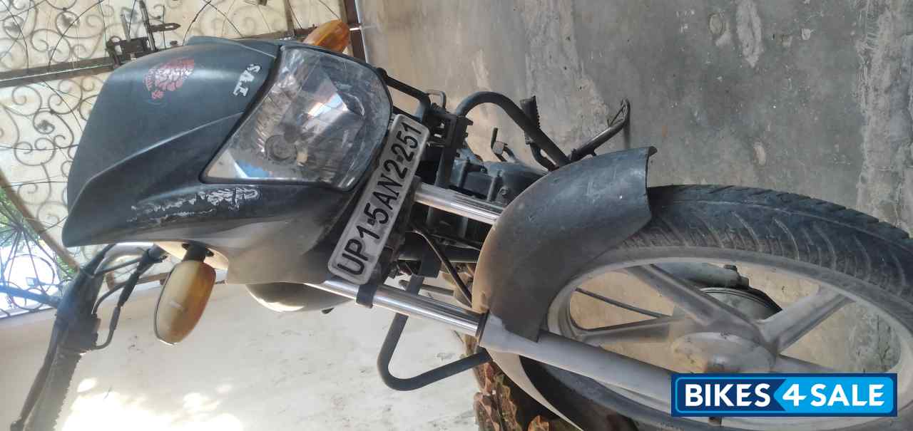 Black TVS Star City Black TVS Star City