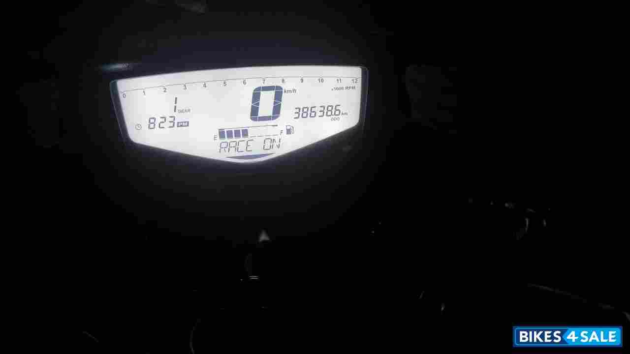 Mat Red TVS Apache RTR 200 4V Race Edition 2.0