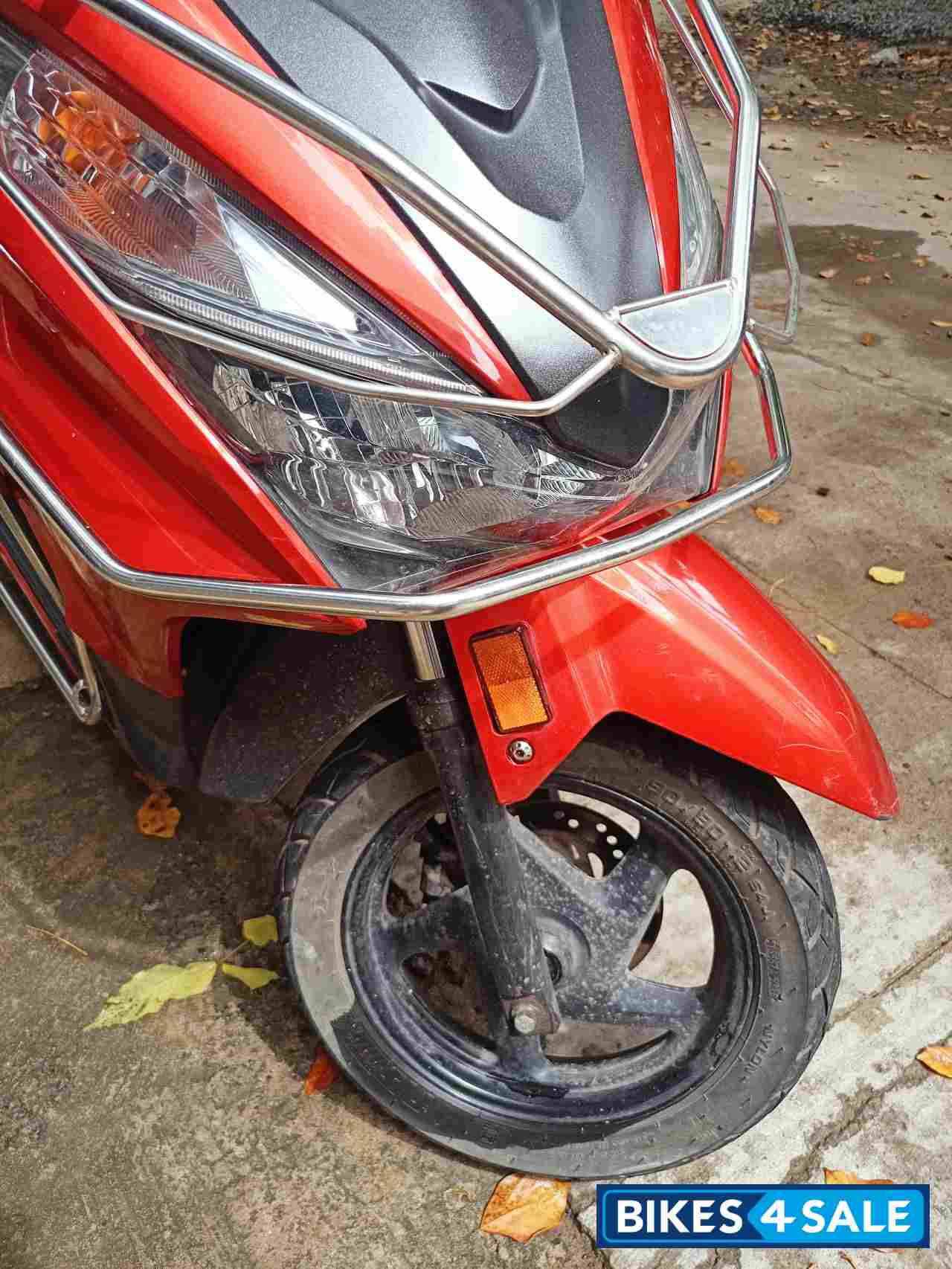 Neon Orange Honda Grazia