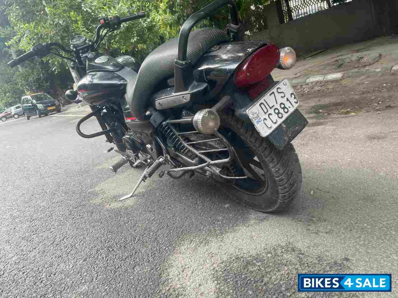 Bajaj Avenger Street 220