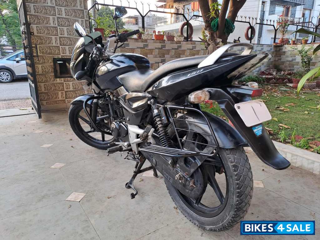 Black Bajaj Pulsar 150 DTSi