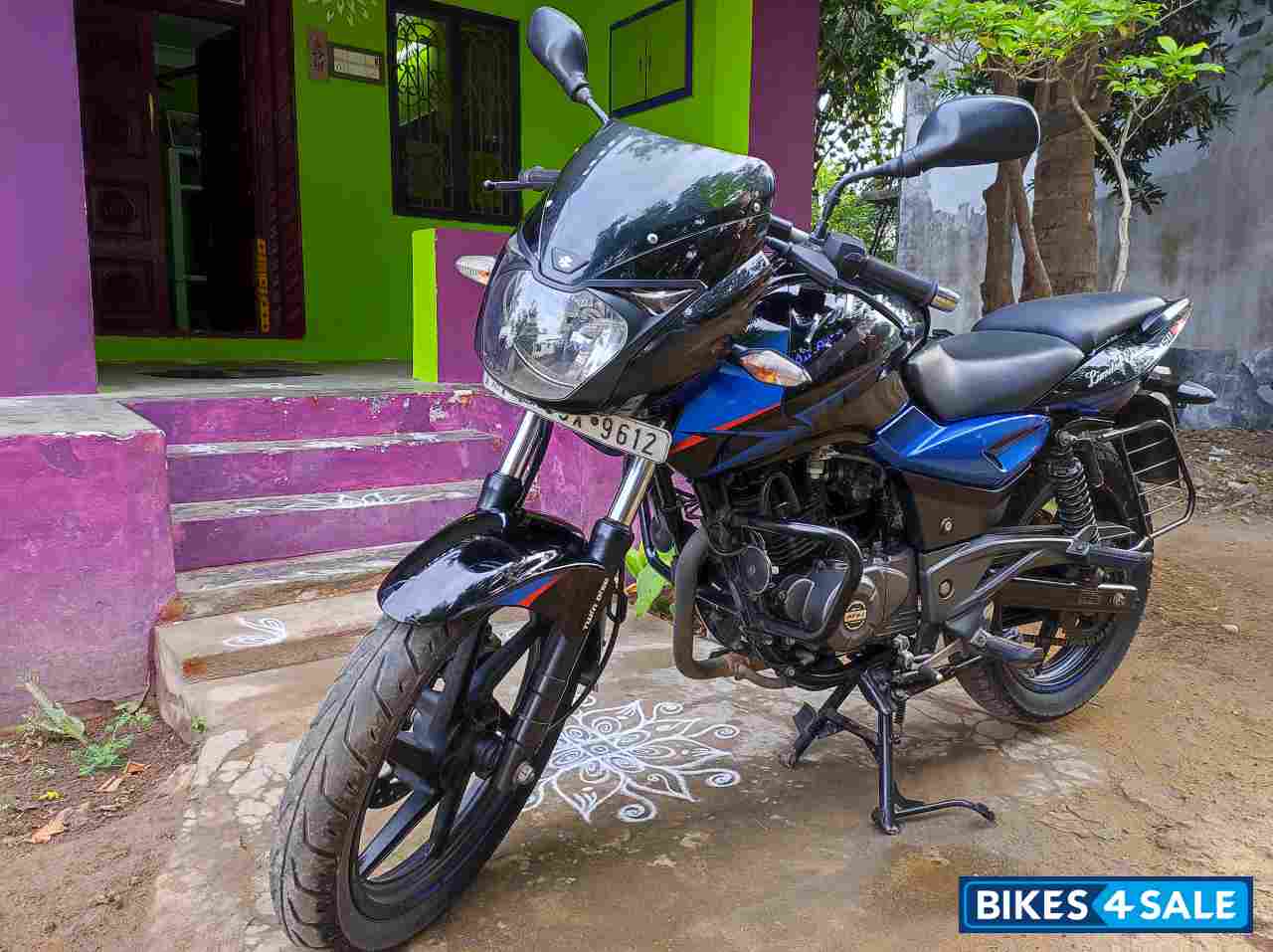 Bajaj Pulsar 150 Twin Disc BS6