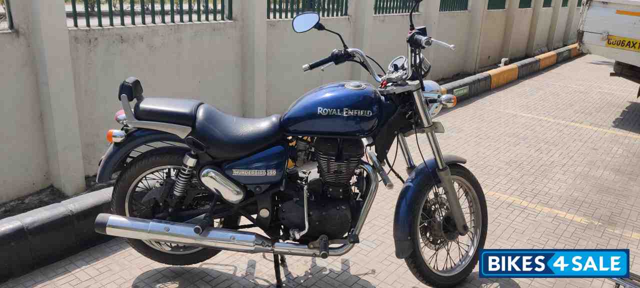 Marine Blue Royal Enfield Thunderbird 350