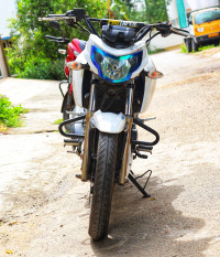 TVS Apache RTR 200 4V