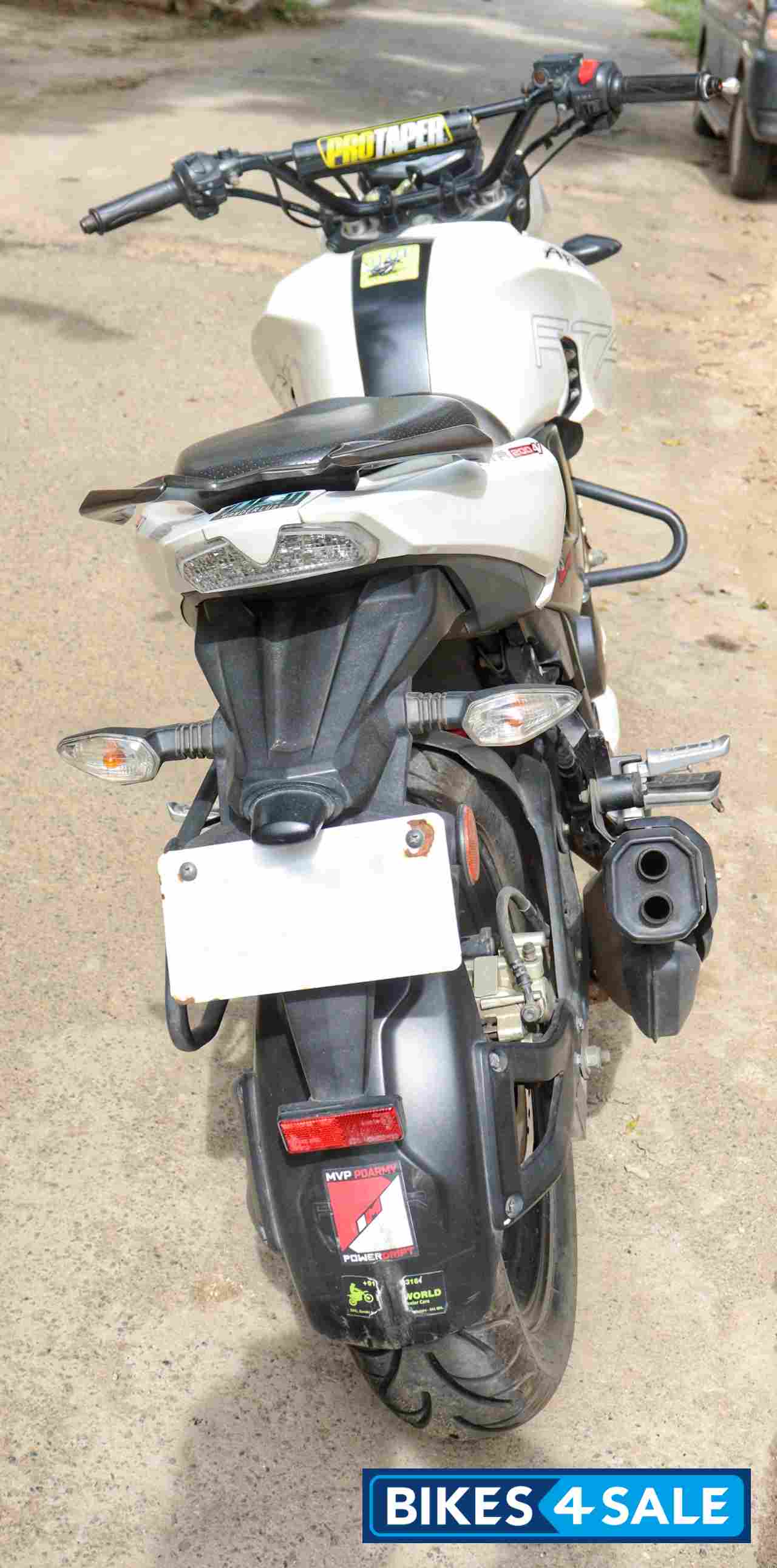 TVS Apache RTR 200 4V