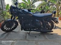 Jawa 42 Dual Channel ABS AllStar Black