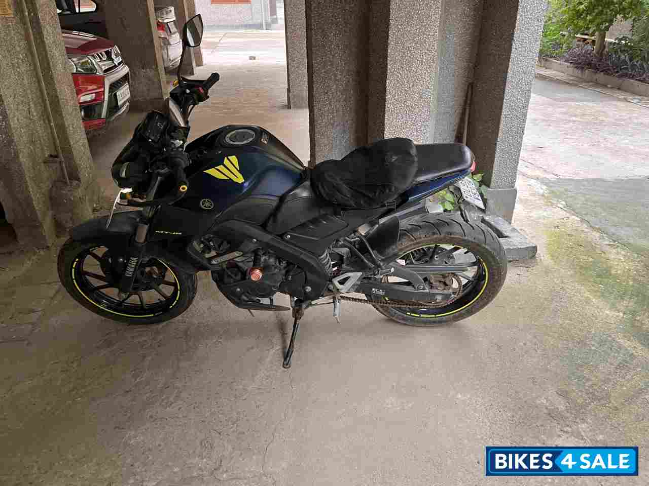 Blue Yamaha MT-15