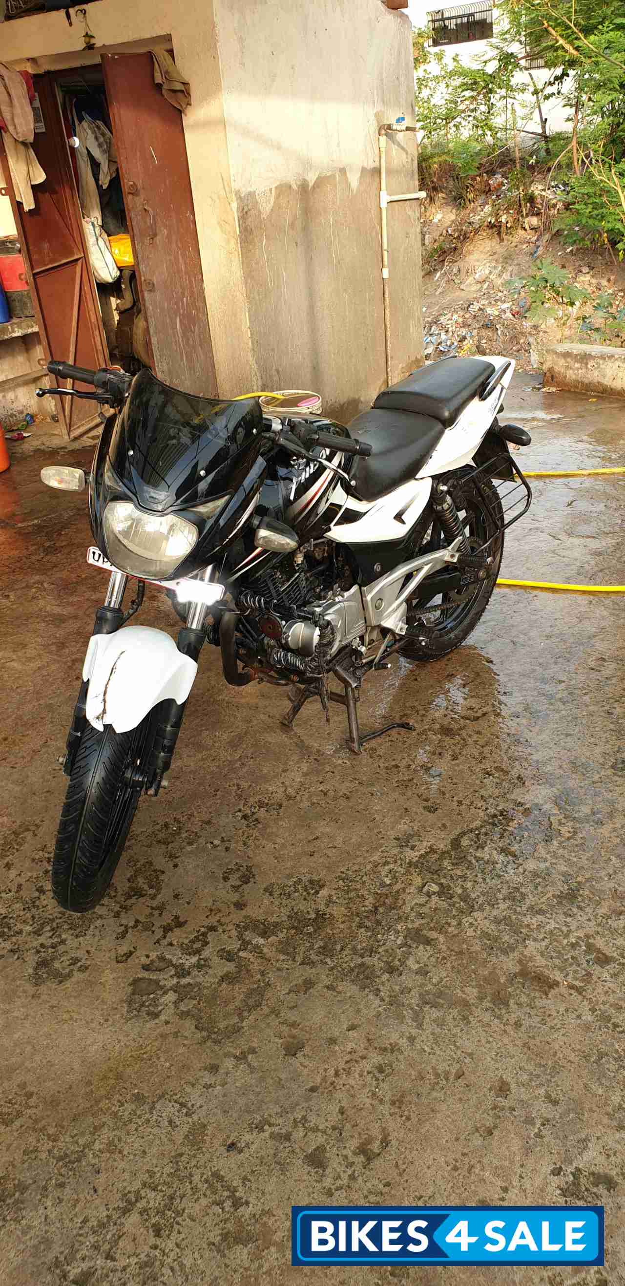Bajaj Pulsar 180 DTSi Bajaj Pulsar 180 DTSi