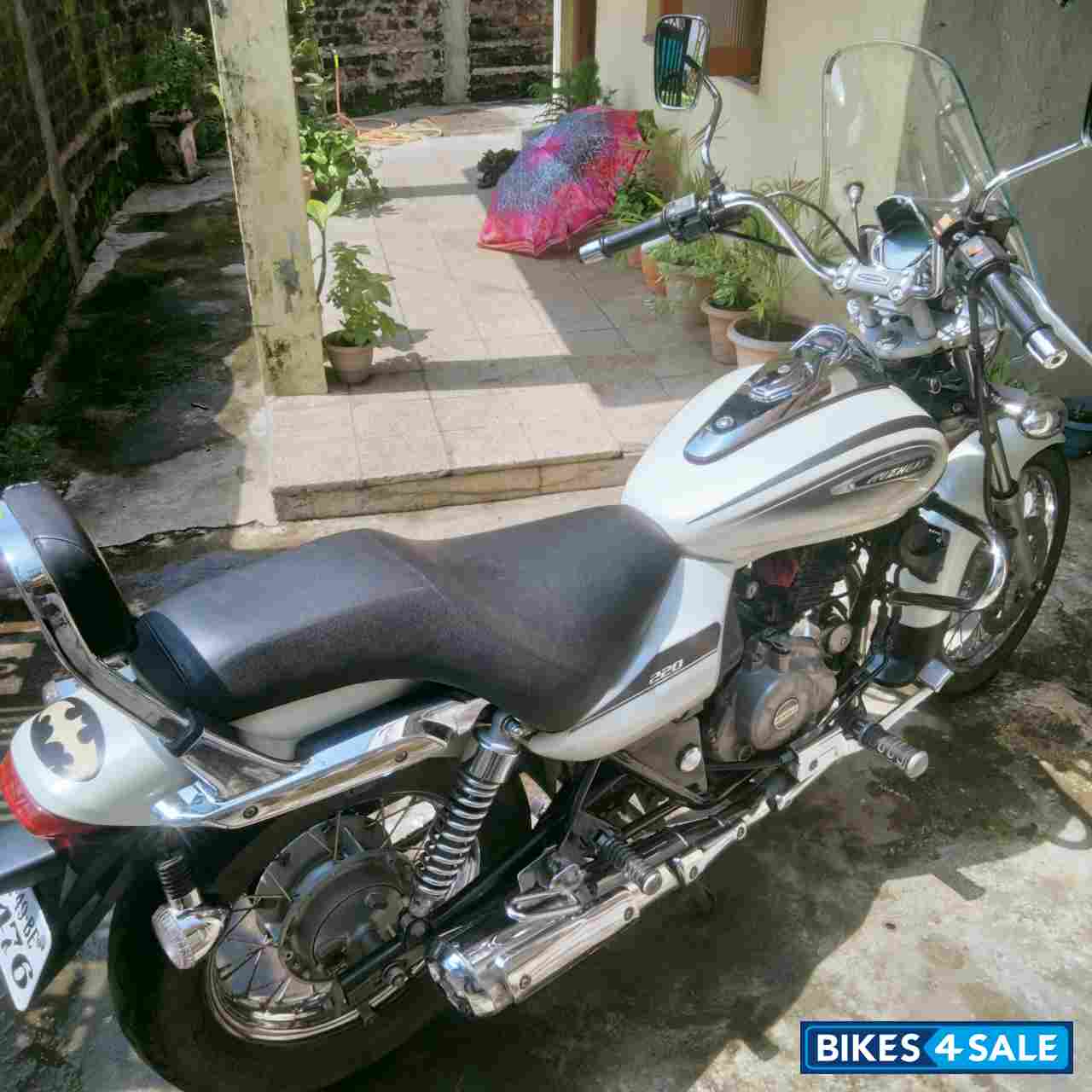 Bajaj Avenger Cruise 220