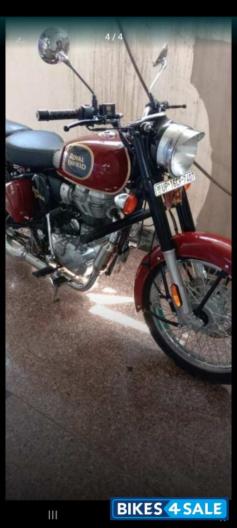 Chestnut Red Royal Enfield Classic 350 BS VI