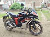 Suzuki Gixxer SF Fi