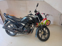 Black Honda CB Unicorn