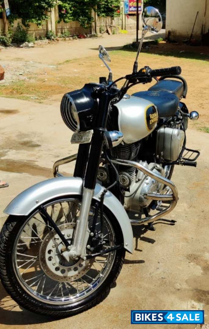 Royal Enfield Classic 350