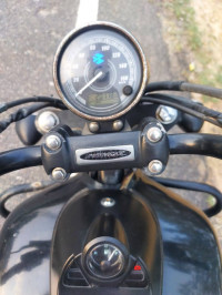 Bajaj Avenger 220 DTS-i 2016 Model