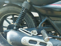 Bajaj Avenger 220 DTS-i