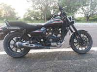 Bajaj Avenger 220 DTS-i