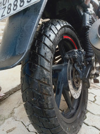 Black And Red Bajaj Pulsar 220F