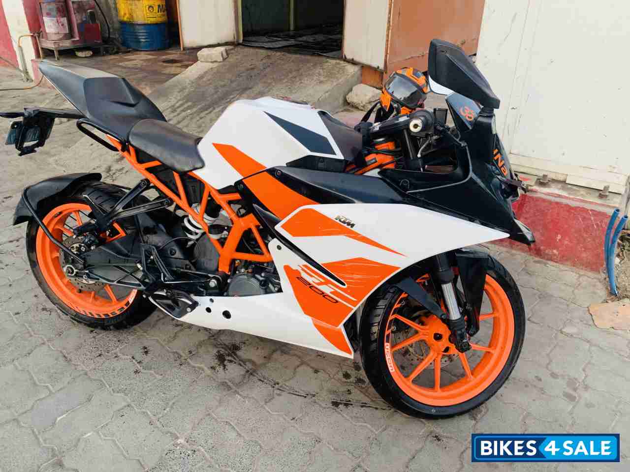 Orange & White KTM RC 200