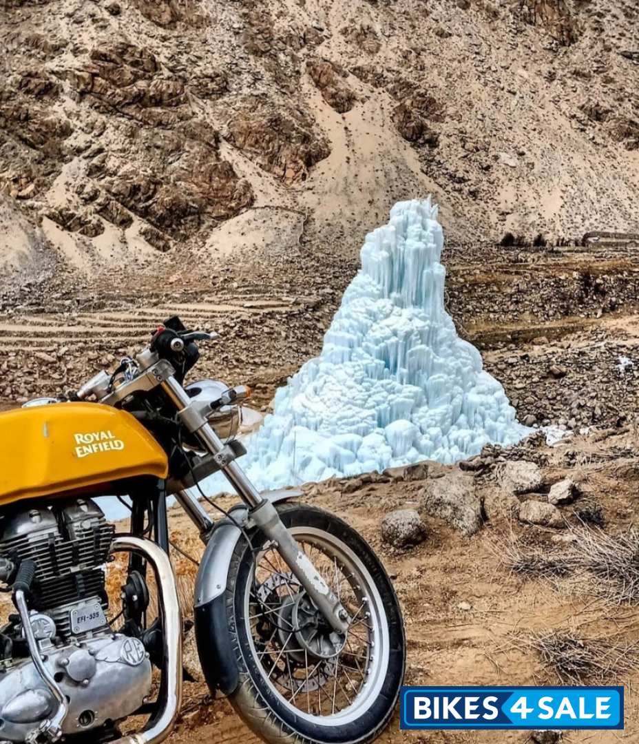 Yellow Royal Enfield Continental GT 535