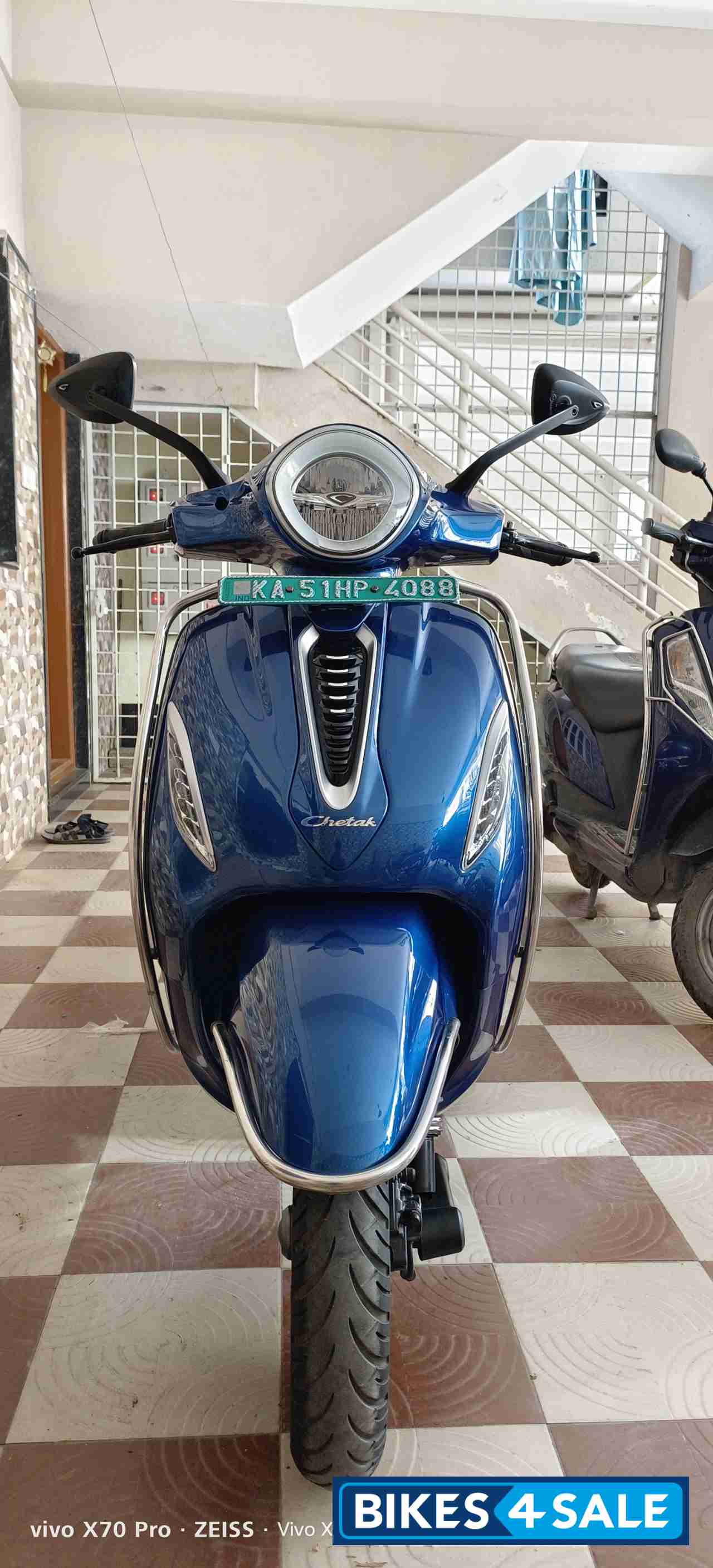 Indigo Metallic Blue Bajaj Chetak Premium