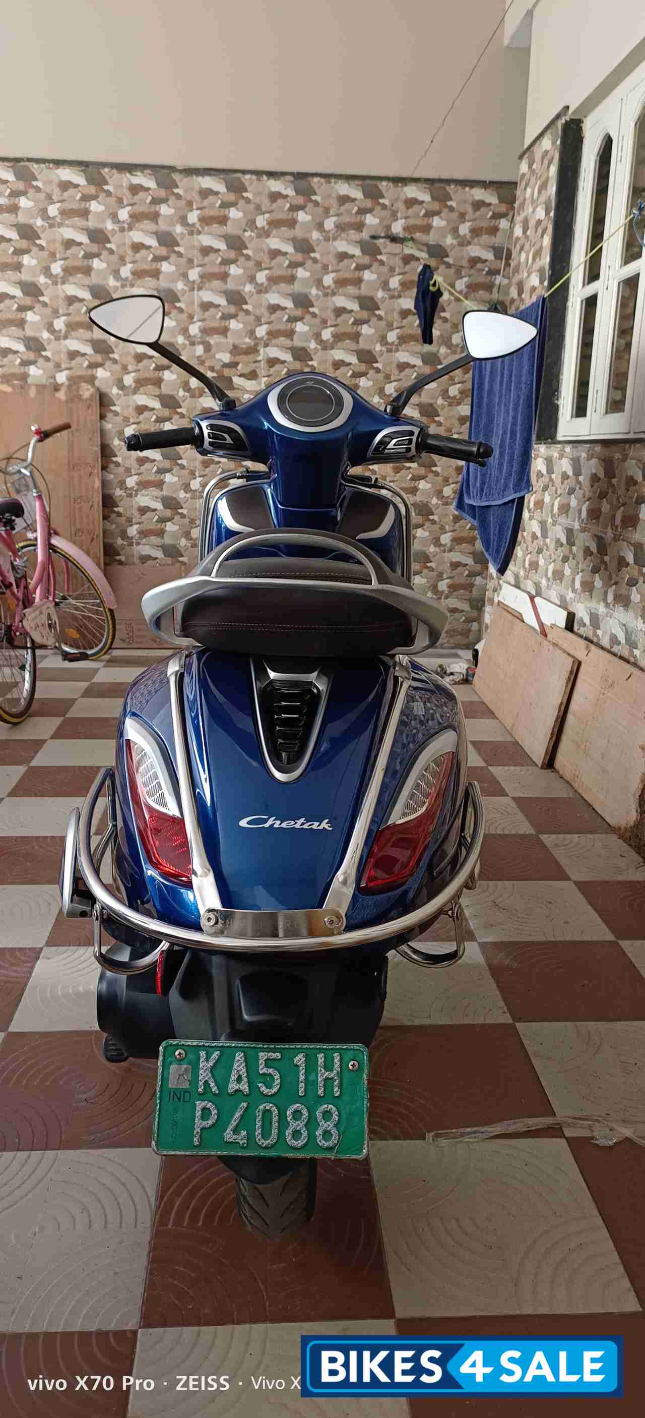 Indigo Metallic Blue Bajaj Chetak Premium