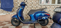 Indigo Metallic Blue Bajaj Chetak Premium