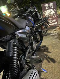 Bajaj Pulsar 150 Twin Disc