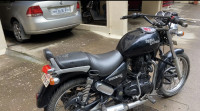 Black Royal Enfield Thunderbird 350