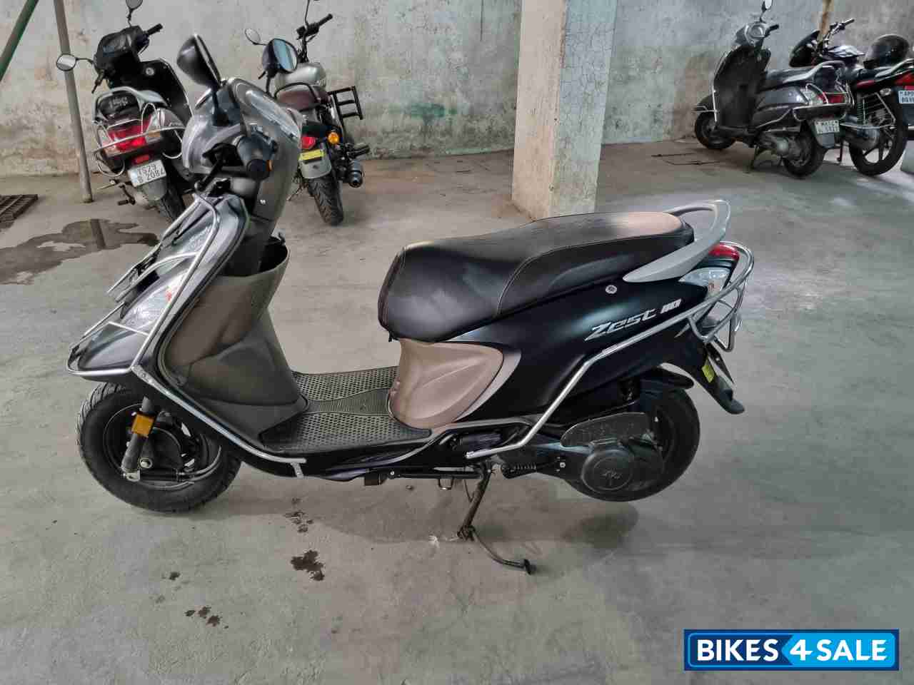 TVS Scooty Zest 110 BS6